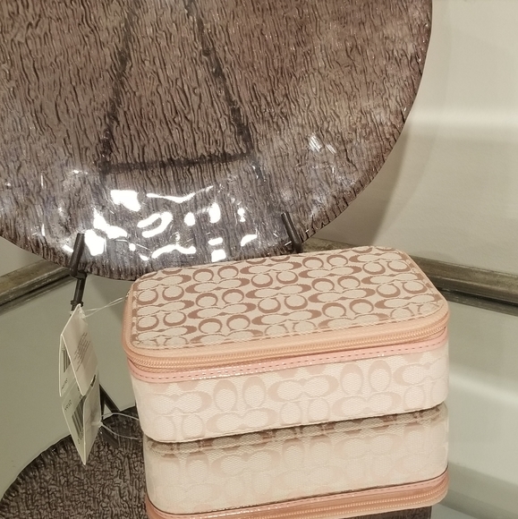 COACH Jewelry Box in Peony Pink. NWT - Picture 2 of 8